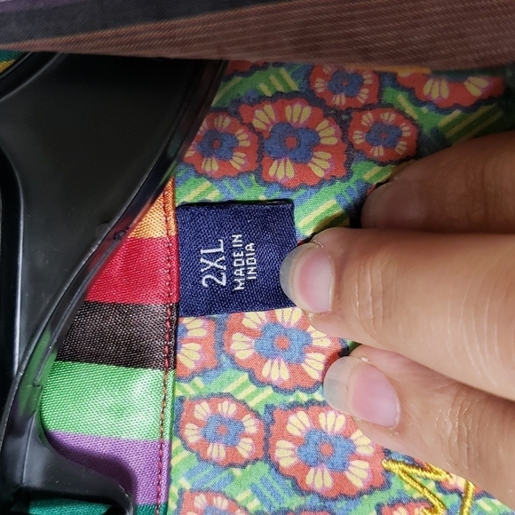 Robert Graham multicolor stripe button down shirt, collared, men's size 2XL - Picture 10 of 12